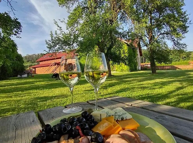 Pekloveske V Ceskem Raji Appartement Železnice